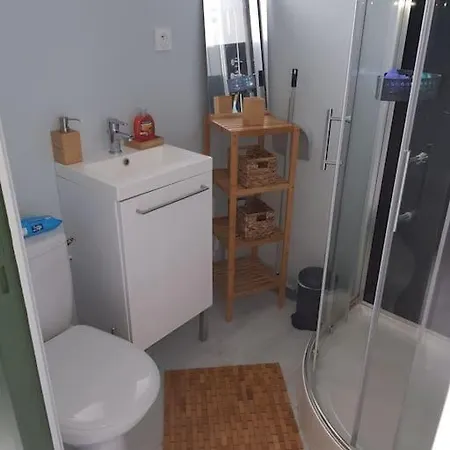 Cozy D'opale Charmant T1 Bord De Mer Cour Privee Et Clot Wifi 3 Pers Animaux Acceptes Gratuit Appartement *